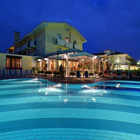 Junior Family Hotel Cavallino-Treporti Exterior foto