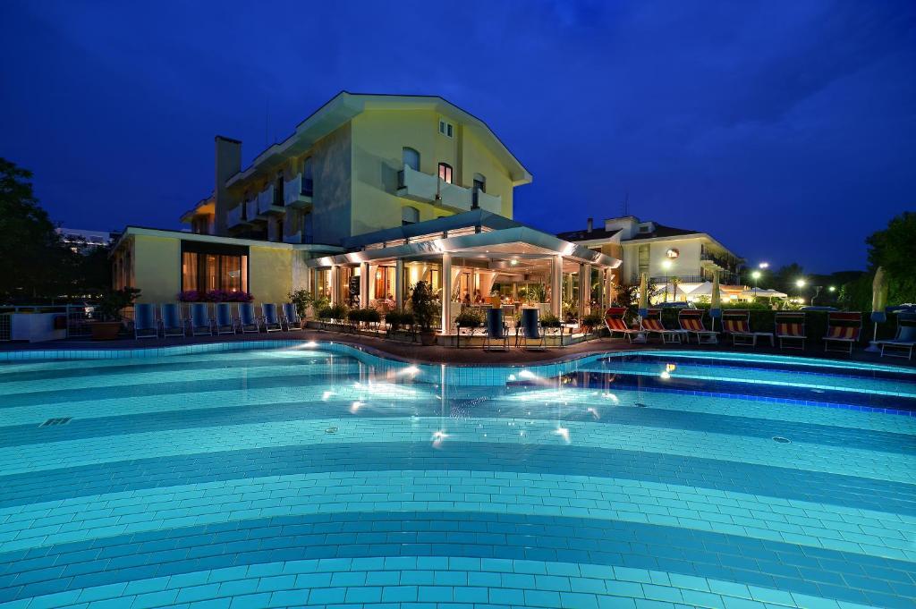 Junior Family Hotel Cavallino-Treporti Exterior foto